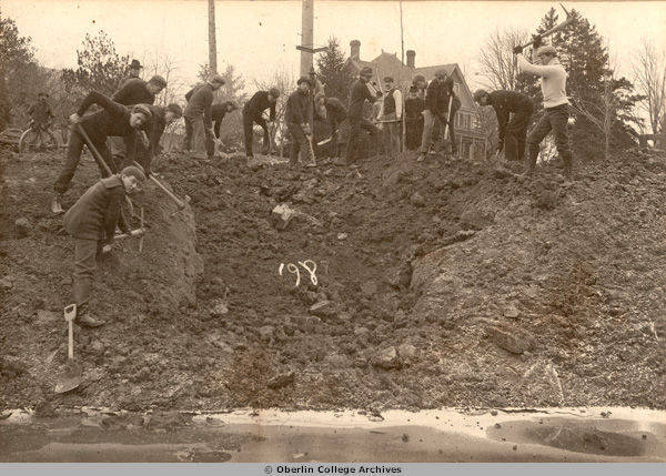 Tappan Square Boulder Excavation.jpg